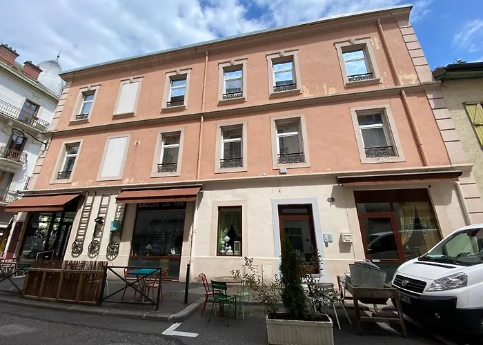 Mrtn & - Aix-les-bains, Hypercentre *