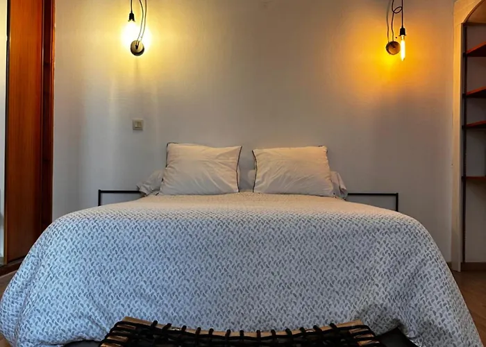 Mrtn & - Aix-les-bains, Hypercentre