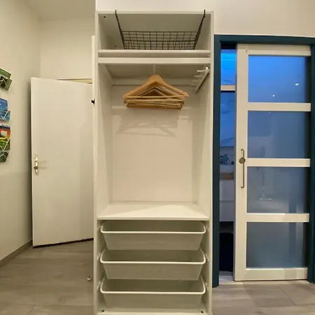 Mrtn & - Aix-les-bains, Hypercentre 艾克斯莱班