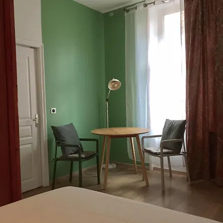 Mrtn & - Aix-les-bains, Hypercentre 艾克斯莱班